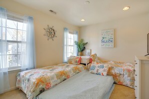 Interior - Brigantine Condo - Steps to the Ocean! (Brigantine)