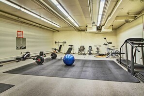 Apartment (1 Bedroom) | Interior - Cozy Condo w/ Magic Mountain Ski-in Access! (Londonderry)
