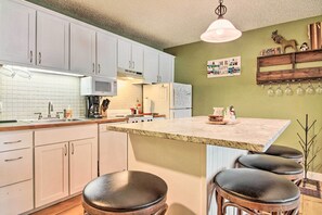 Apartment (1 Bedroom) | Interior