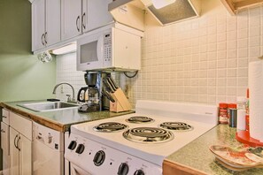 Apartment (1 Bedroom) | Interior