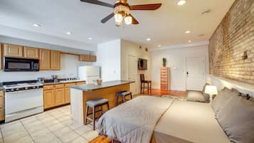 Apartment (0 Bedroom) | Interior