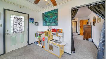 House (1 Bedroom) | Interior