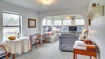 House (1 Bedroom) | Interior