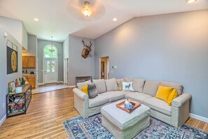 المنشأة من الداخل