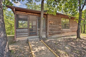 Interior - Cozy, Secluded Davis Cabin on 60 Wooded Acres (Davis)