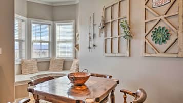 Apartment (0 Bedroom) | Bahagian dalam