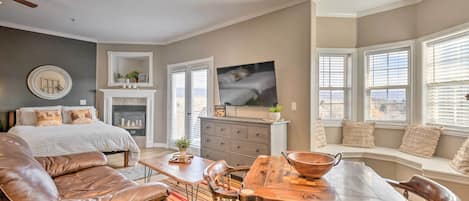 Apartment (0 Bedroom) | Interior