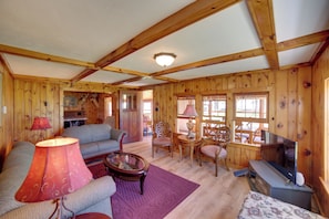 Cottage (3 Bedrooms) | Interior