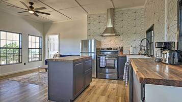 Cottage (1 Bedroom) | Interior