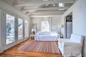 Cottage (3 Bedrooms) | Interior