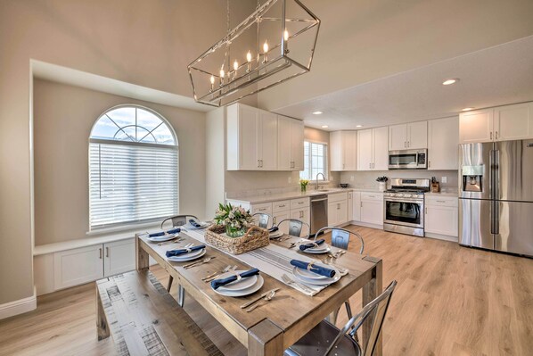 Apartment (3 Bedrooms) | Depan hartanah