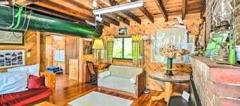 Dreamy Bucksport Hideaway on Freshwater Pond!