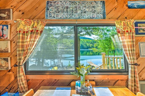 Dreamy Bucksport Hideaway on Freshwater Pond!
