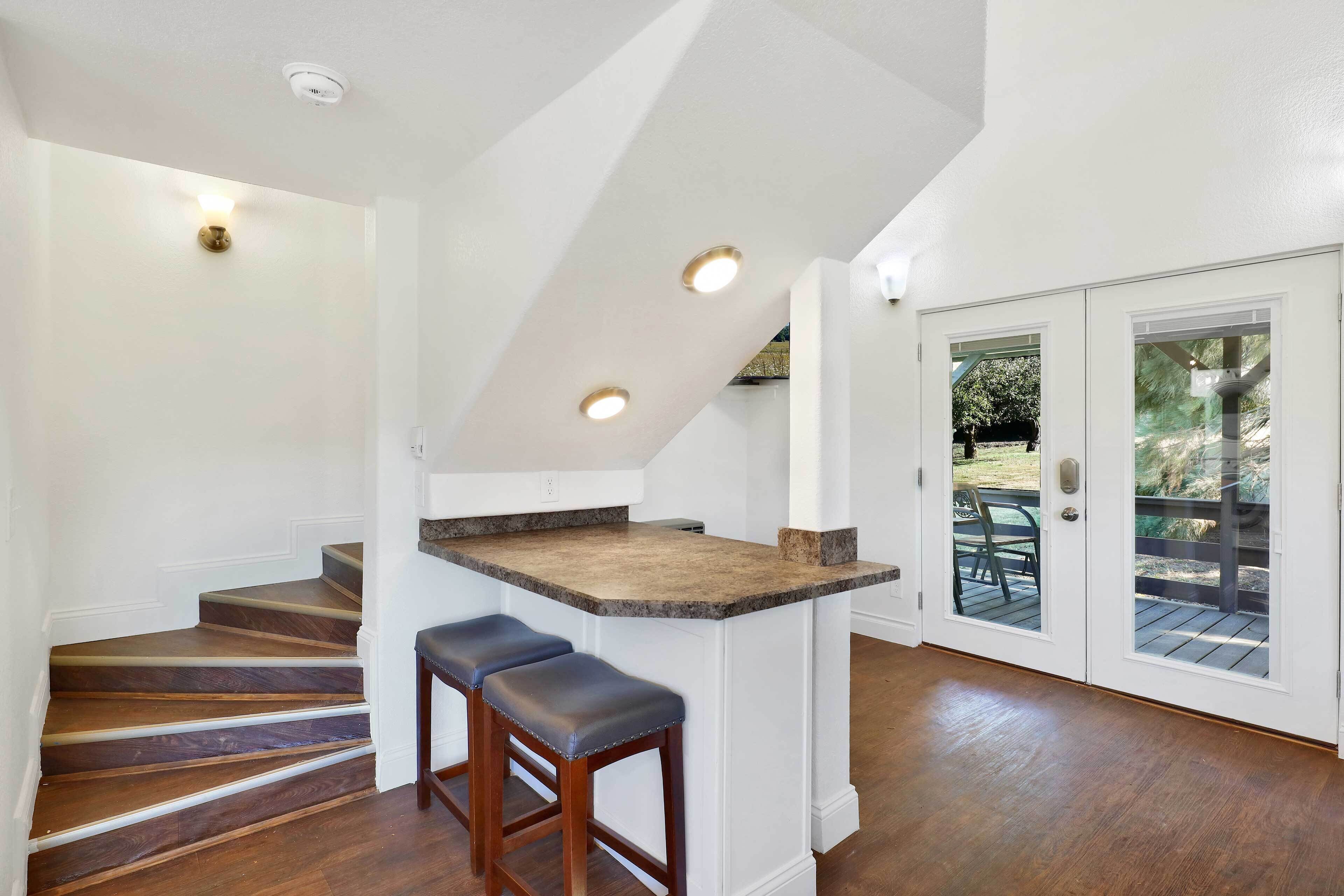 Apartment (0 Bedroom) | Interior