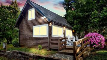 Apartment (0 Bedroom) | Front of property