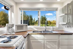 公寓 (0 Bedroom) | 住宿内部