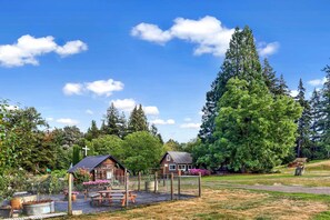 Interior - Cozy Ferndale Studio on 20-acre Working Farm! (Ferndale)