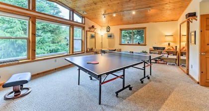 Custom Guemes Home w/ Spectacular Water Views!