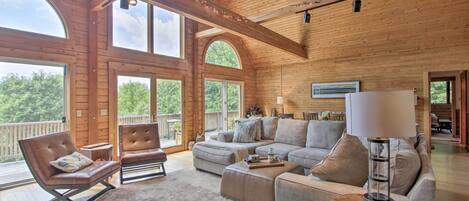 House (Multiple Bedrooms) | Front of property