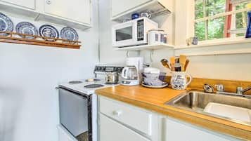 Cottage (1 Bedroom) | Interior