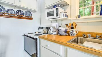 Cottage (1 Bedroom) | Interior