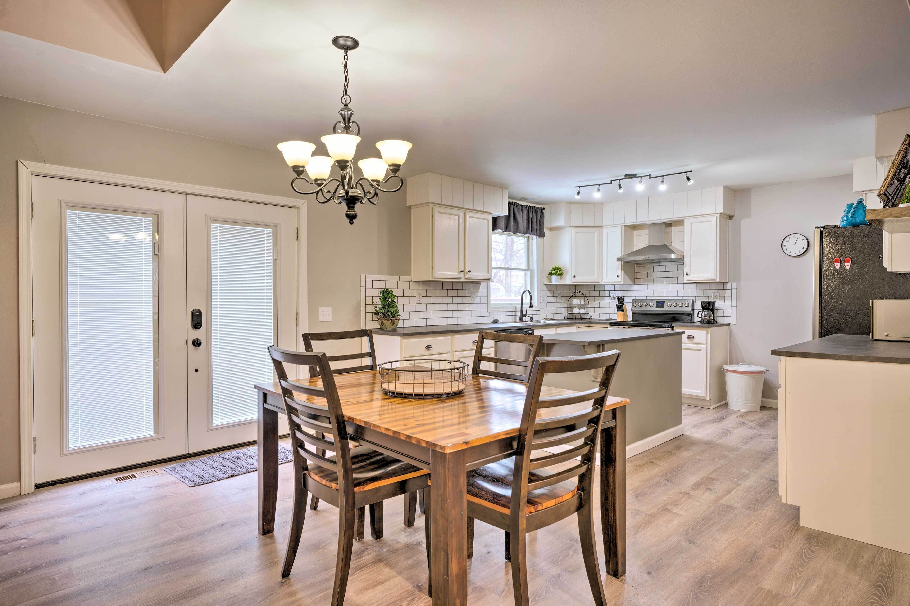 House (3 Bedrooms) | Interior