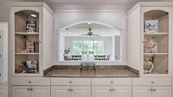 Nhà (3 Bedrooms) | Nội thất