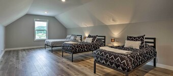 Heart of Black Hills Home by Mickelson Trail!