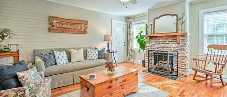 Cottage (3 Bedrooms) | Front of property