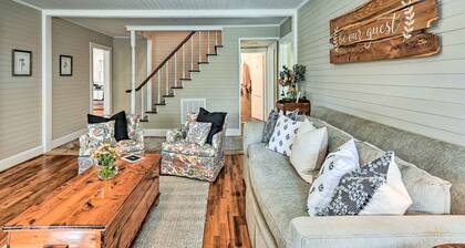 Farmhouse Cottage on 10 Acres: Trails On-site