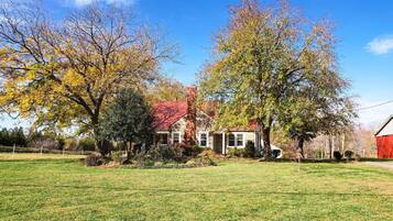 Cottage (3 Bedrooms) | Interior