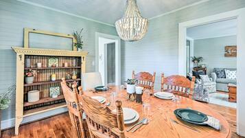 Cottage (3 Bedrooms) | Interior