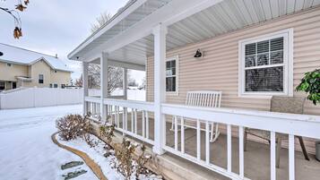 House (3 Bedrooms) | Interior