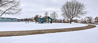 Family-friendly Logan Farmhouse w/ Yard & Near USU