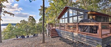 House (2 Bedrooms) | Front of property