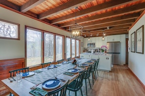 House (4 Bedrooms) | Interior - Front Royal Hilltop Cabin w/ Panoramic Views! (Boyce)