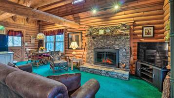 House (1 Bedroom) | Interior