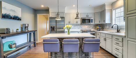 Maison (3 Bedrooms) | Cuisine privée | Four à micro-ondes, un four, surface de cuisson, lave-vaisselle