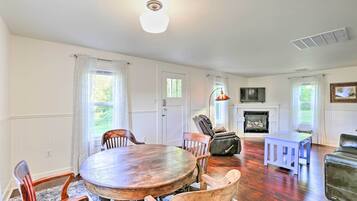 Cottage (3 Bedrooms) | Interior