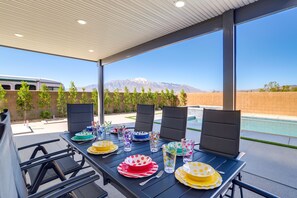 Outdoor dining - Desert Hot Springs Home w/ Stunning Outdoor Space! (Desert Hot Springs)