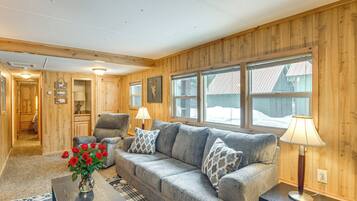 House (1 Bedroom) | Interior