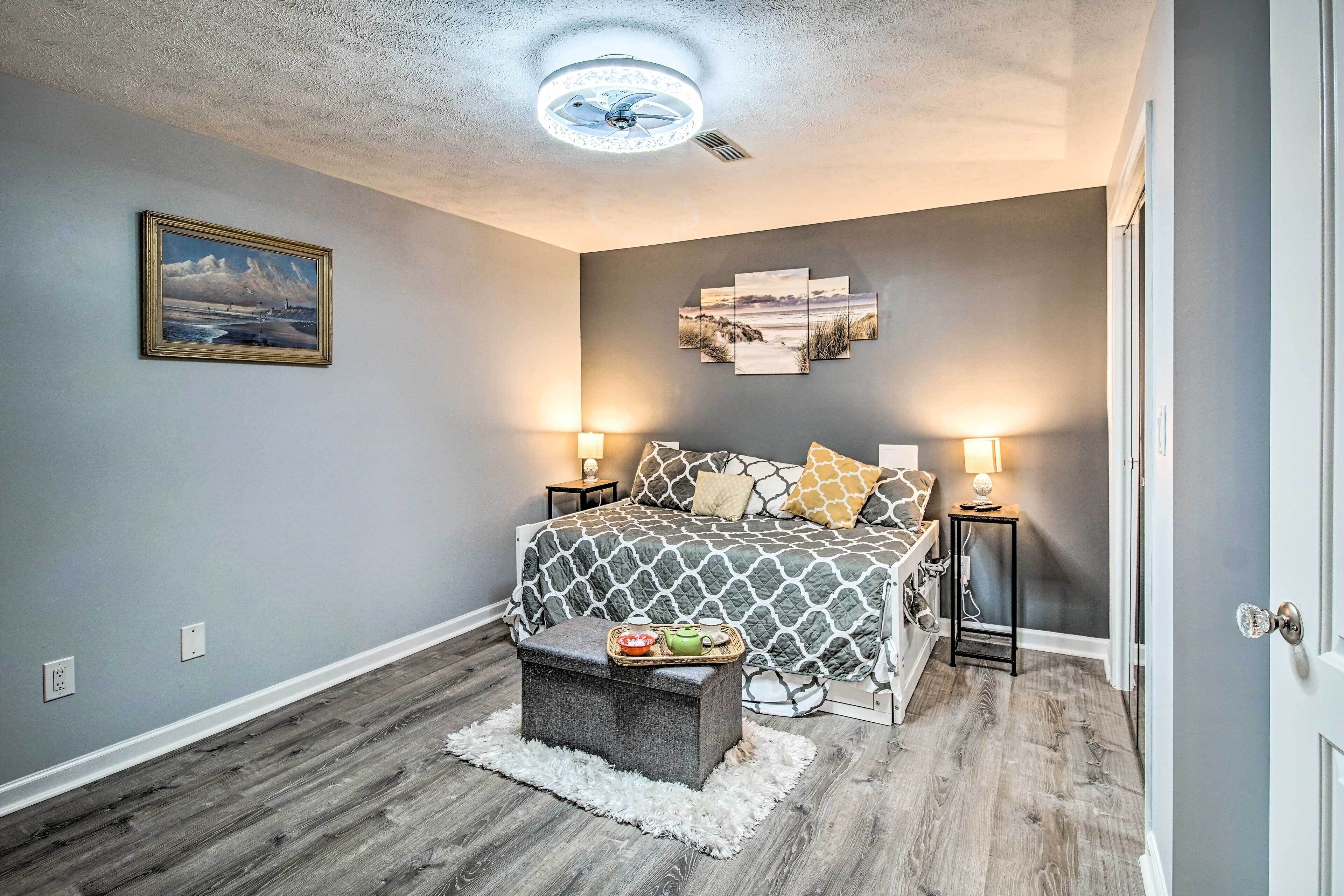 House (2 Bedrooms) | Interior