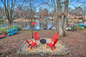 Interior - Sauna & Game Room: Lake House in Locust Grove! (Locust Grove)