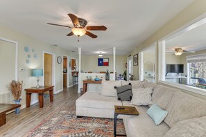House (2 Bedrooms) | Interior - Classic Lake O' the Pines Retreat! Dock, Fire Pit (Jefferson)