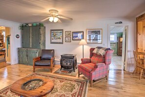 Cottage (2 Bedrooms) | Interior