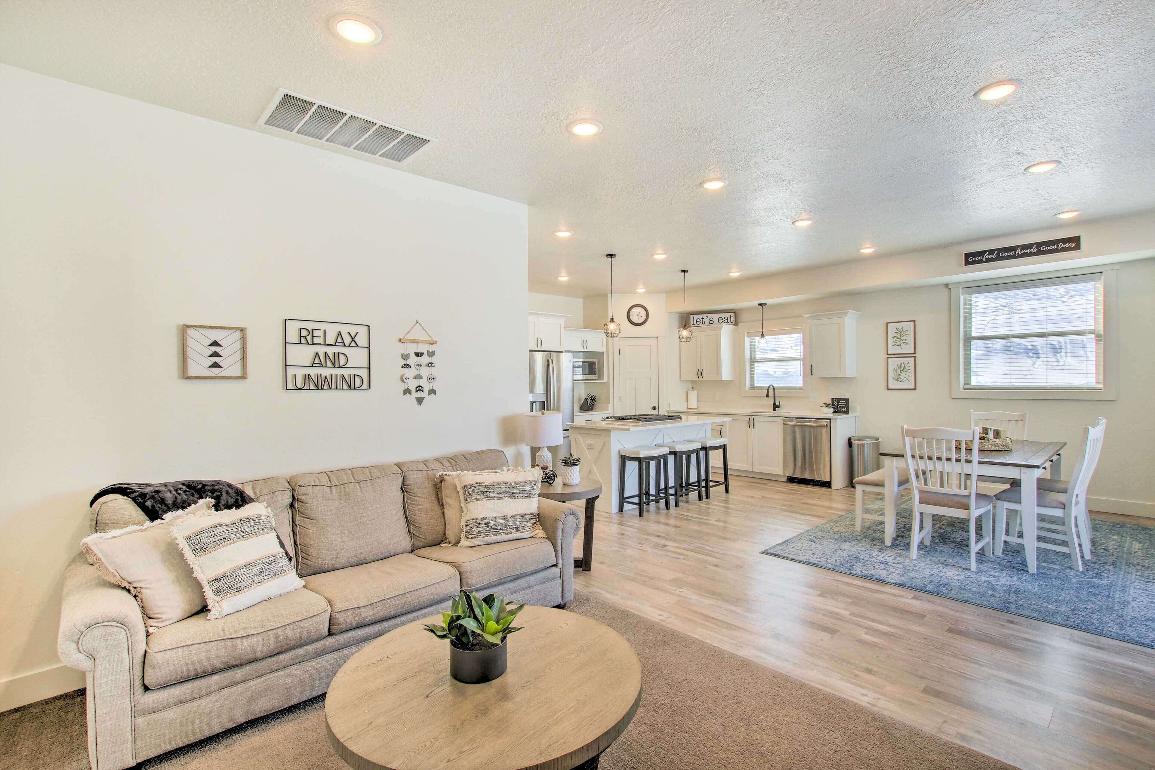 Garden City Home w/ Pool Access by Bear Lake!