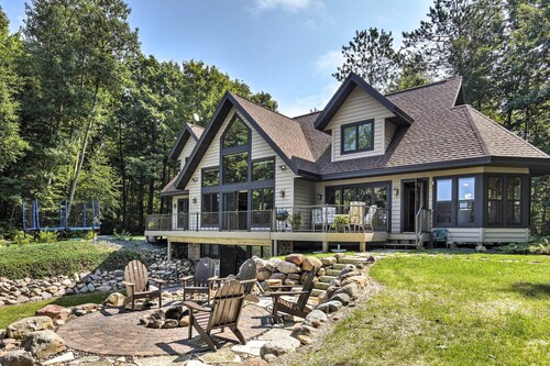 Lakefront Hayward Home w/ Game Room & Private Dock