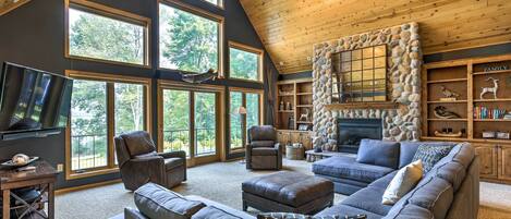 House (3 Bedrooms) | Front of property