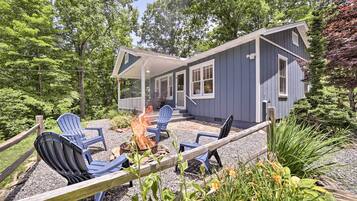 Cottage (2 Bedrooms) | Interior