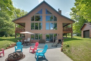 House (3 Bedrooms) | Interior - Lakefront Cottage in Iron River: 3 Mi to Skiing! (Iron River)